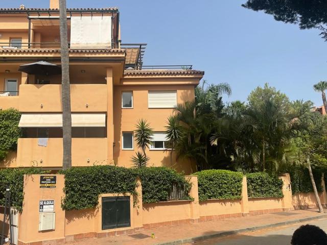 Piso En venta en Costabella, Marbella photo 0