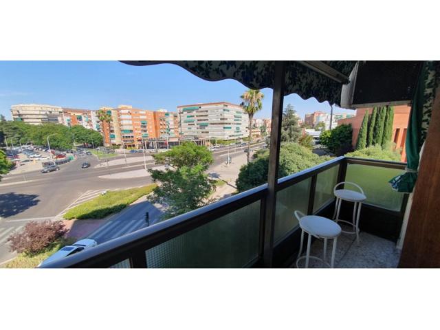 Piso En venta en Badajoz photo 0