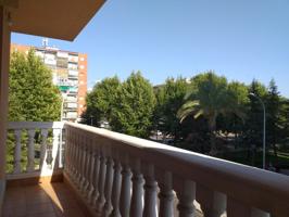 Piso En alquiler en Badajoz photo 0