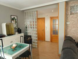 Piso En venta en Badajoz photo 0