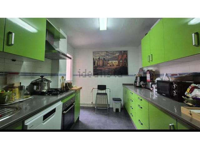 Piso En venta en Badajoz photo 0