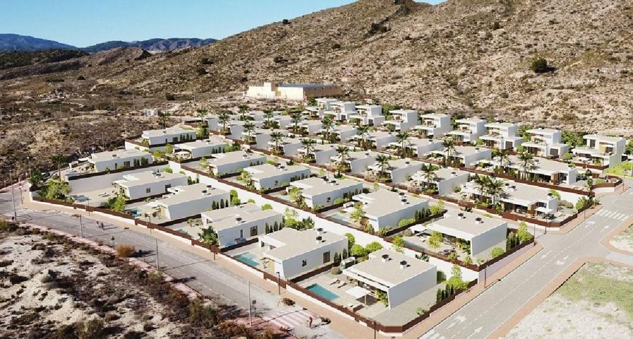 VILLAS DE OBRA NUEVA DE UNA SOLA PLANTA EN CAMPO DE GOLF ALTOANA, MURCIA photo 0