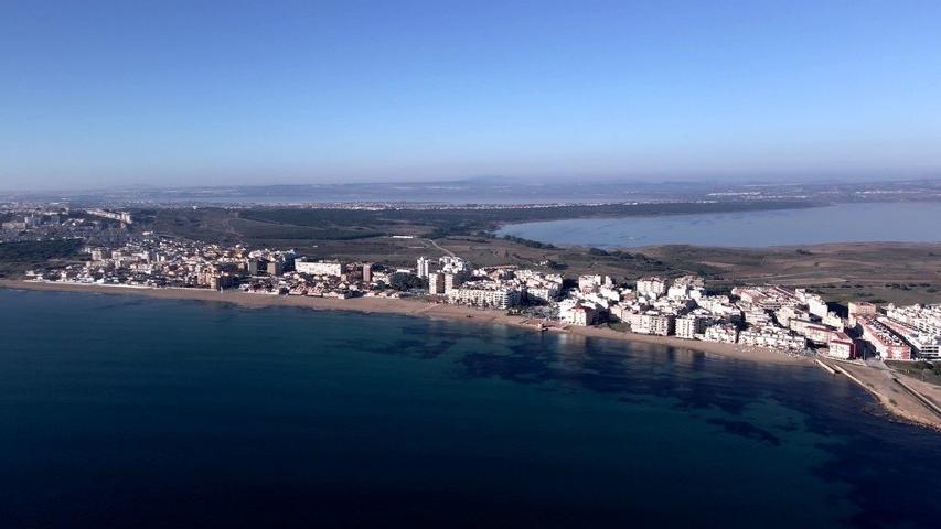 APARTAMENTOS DE OBRA NUEVA PRIMERA LÍNEA EN LA MATA photo 0