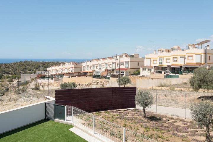 VILLAS DE OBRA NUEVA EN FINESTRAT photo 0