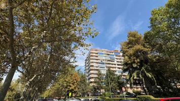 PISO EN VENTA DE ESQUINA EN ESTORIL - MÓSTOLES photo 0