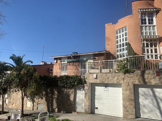Casa - Chalet en venta en Madrid de 484 m2 photo 0