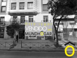 Local en venta en Avenida de Reina Victoria. photo 0