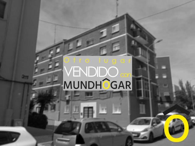 Piso en venta en calle de Clavijo photo 0