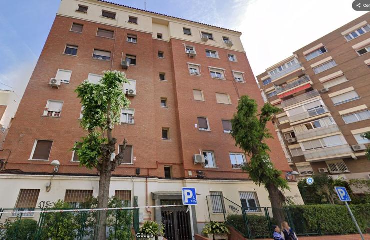 Piso En venta en Calle De Villamanín, 2, Latina, Madrid photo 0