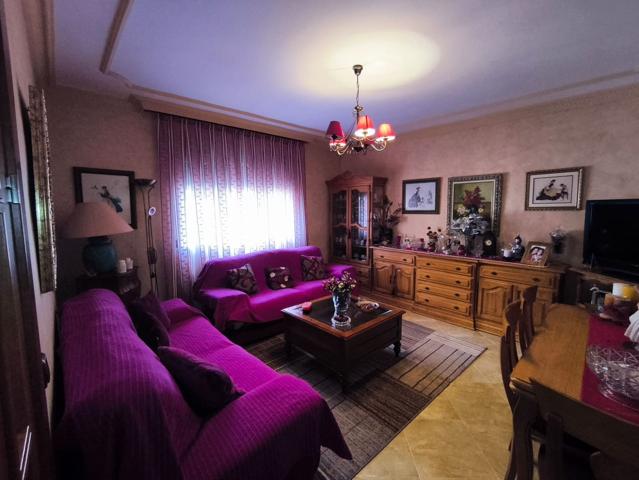 Casa En venta en Lillo photo 0