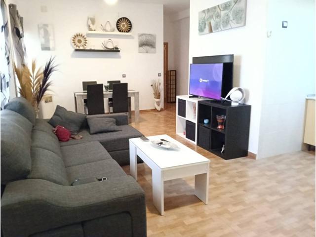 AMPLIO APARTAMENTO EN EL CENTRO DE TORREMOLINOS photo 0