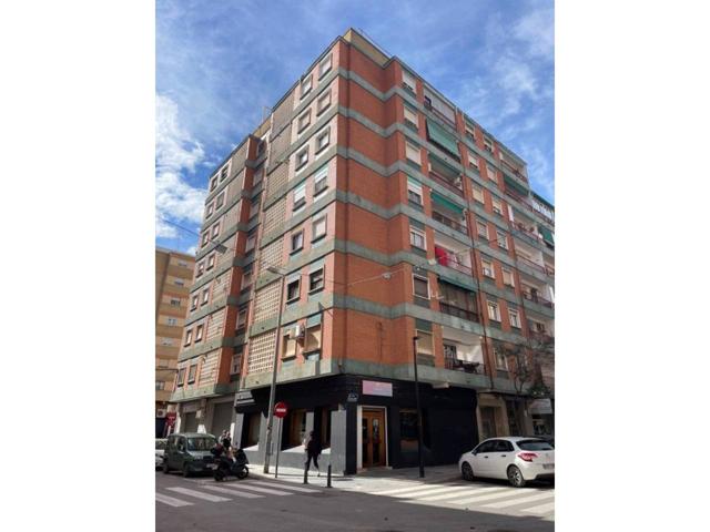 Local en venta en Benicalap(46025) photo 0