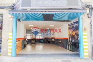 Local en venta-alquiler en travesía de Vigo photo 0
