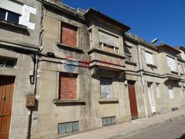 Casa - Chalet adosado en venta en Calle Mantelas, A Salgueira photo 0
