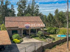 Casa - Chalet independiente en venta en Chandebrito, Nigrán photo 0
