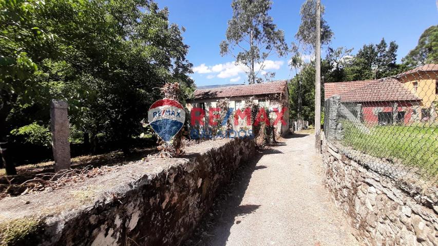 Casa - Chalet independiente en venta en Lg As Toutozas, A Cañiza photo 0