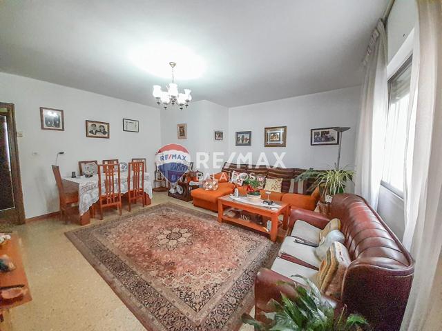 Casa - Chalet pareado en venta en Calle Lamazáns, Ponteareas photo 0