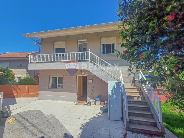 Casa o chalet independiente en venta en calle Fontiñas de Abaixo photo 0