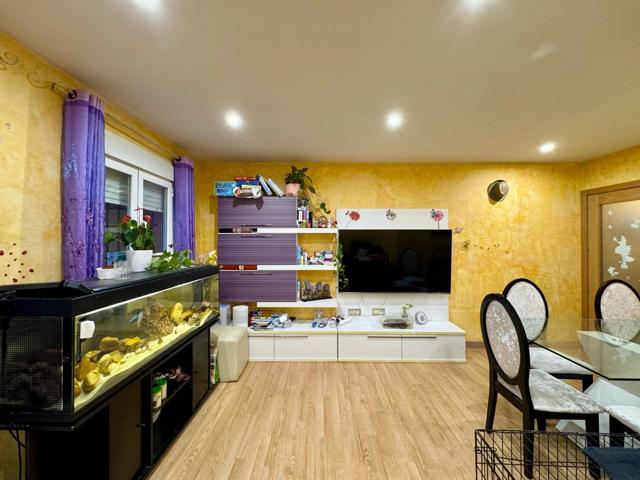 ¡Piso en Planta Baja con Patio Multifuncional en San Martín de la Vega! photo 0
