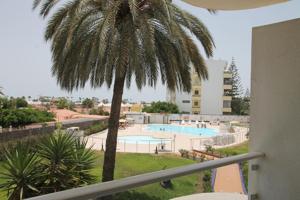 APARTAMENTO CENTRICO EN PLAYA DEL INGLES POR EL VERANO photo 0