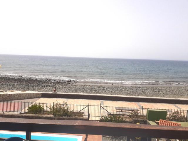Apartamento exclusivo en primera línea de mar. photo 0