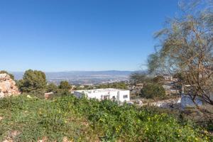 Terreno Urbanizable En venta en Alhaurín de la Torre photo 0