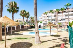 Piso En venta en Torremolinos photo 0
