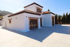Villa En venta en Alhaurín de la Torre photo 0