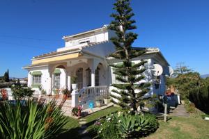 Villa En venta en Alhaurín de la Torre photo 0