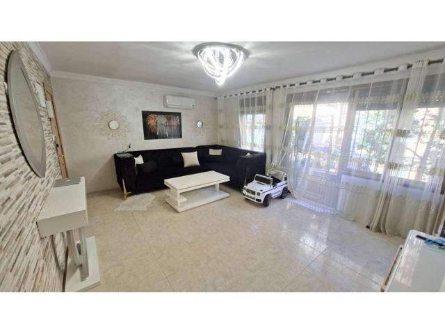 Piso en venta en Ca n'Anglada(08222) photo 0