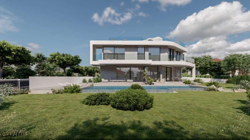 Villa En venta en Avda. Cantabrica. Marbesa, Marbella (málaga), Marbesa, Marbella photo 0