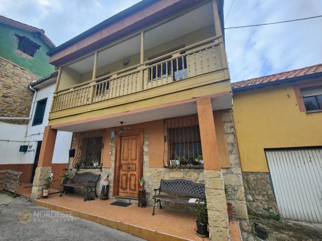 Casa En venta en Colloto, Oviedo photo 0