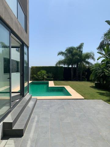 Villa En venta en Vélez-Málaga photo 0