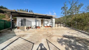 Villa En alquiler en Vélez-Málaga photo 0