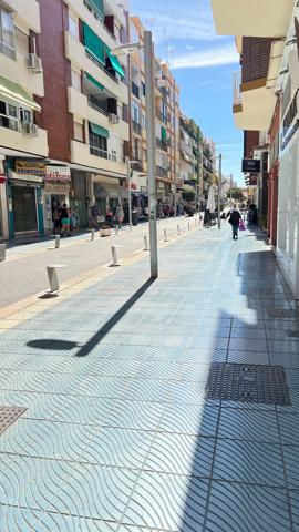 Local En alquiler en Vélez-Málaga photo 0