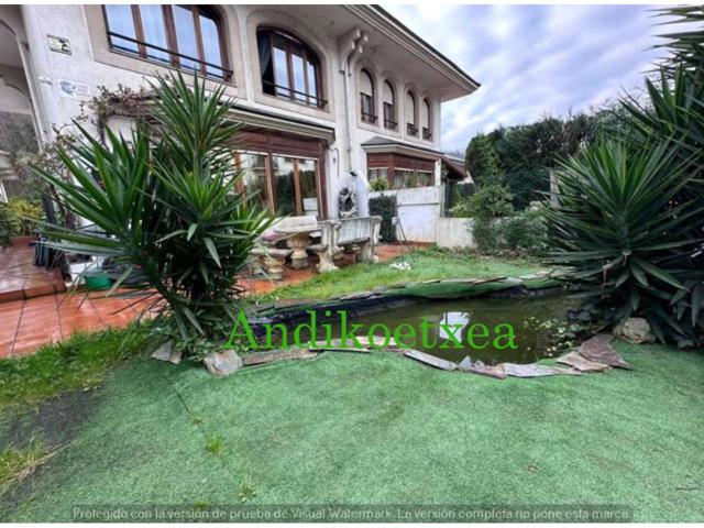 Adosado en esquina en Galdakao photo 0