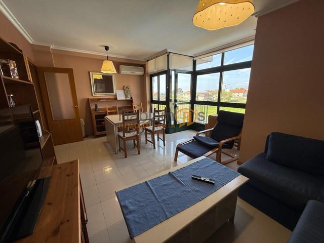 EXCELENTE PISO EN AREAS - SANXENXO photo 0