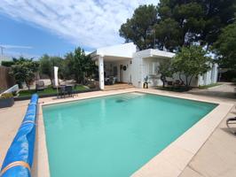 Chalet precioso reformado con piscina a 5 minutos de la playa en Calafat photo 0