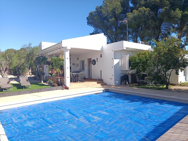 Chalet precioso reformado con piscina a 5 minutos de la playa en Calafat photo 0