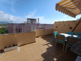 Bonito piso con terraza grande en el centro del pueblo, a 5 minutos de las playas en L'Ametlla de Mar photo 0
