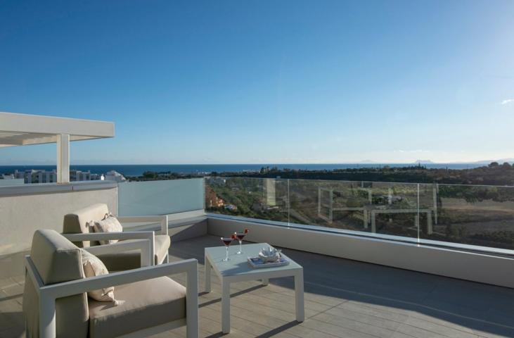 Precioso moderno apartamento de dos habitaciones orientado al Suroeste en un exclusivo residencial. photo 0