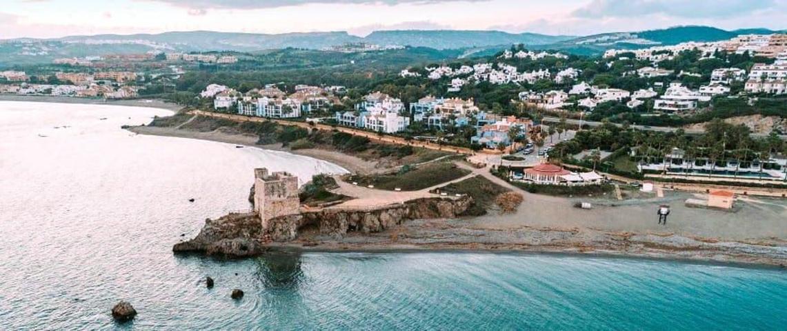 Maravilloso apartamento a pocos metros de la playa con espectaculares vistas al mar Mediterráneo. photo 0