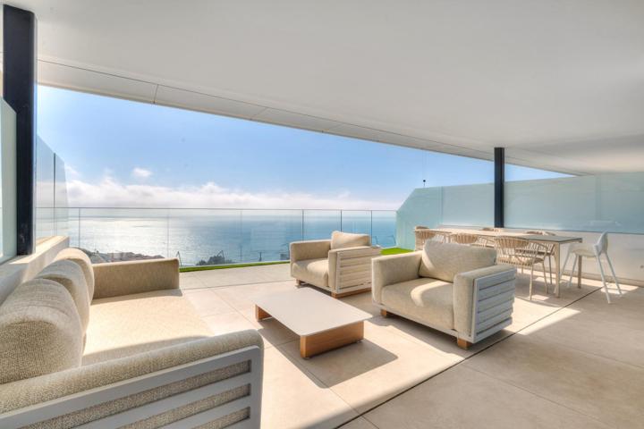 Gran reducción de precio !!! Un lujo inigualable frente al Mediterráneo photo 0