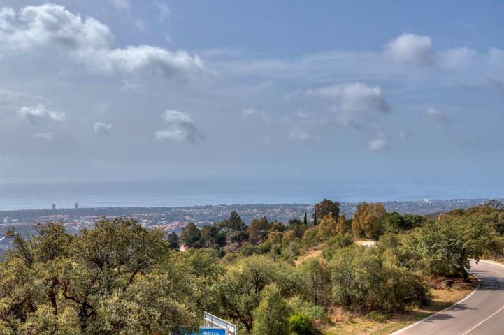 Ideal inversión para co working en Marbella -La Mairena sobre una parcela de casi 3.000 M2. photo 0