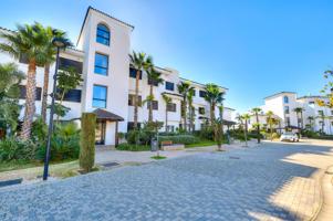 Espectacular apartamento contemporáneo de 3 dormitorios en un espectacular residencial. photo 0