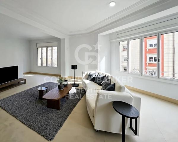Piso En venta en Barcelona photo 0