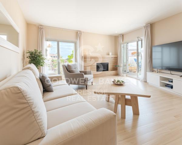  Ático En venta en La Nova Esquerra De L'Eixample, Barcelona photo 0