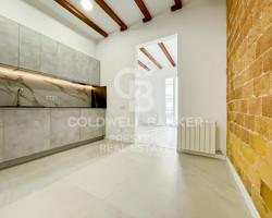 Piso En venta en Barcelona photo 0