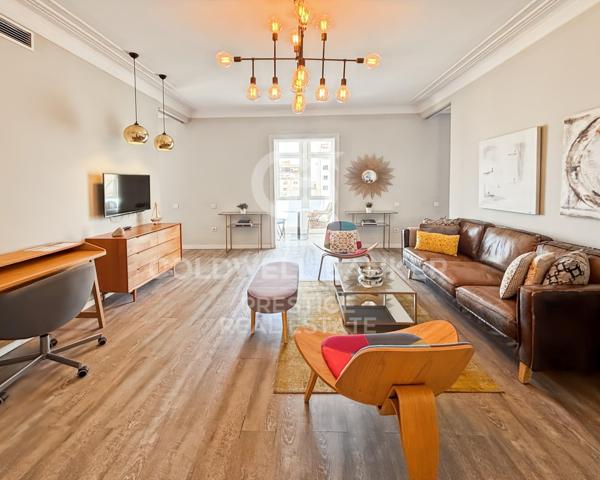 Piso En venta en Barcelona photo 0
