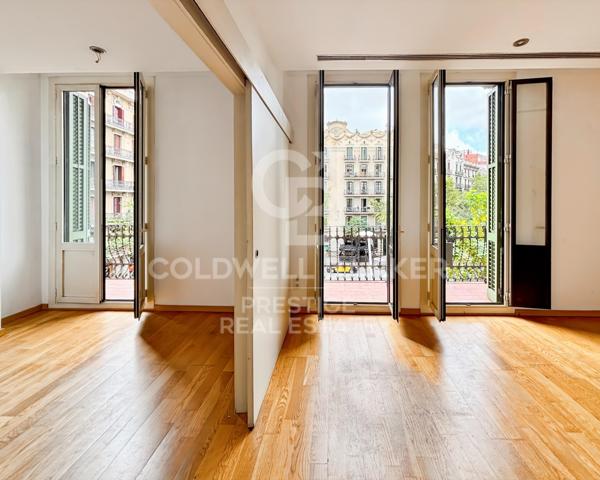 Piso En venta en L'Antiga Esquerra De L'Eixample, Barcelona photo 0